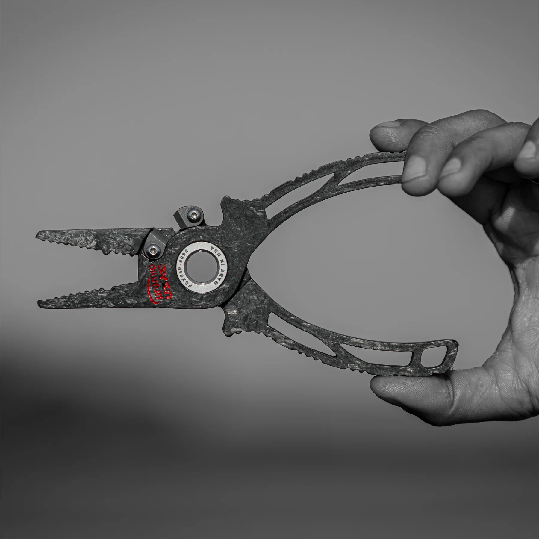 Danco Premio USA Fused Carbon 6.5" Pliers - Image 2